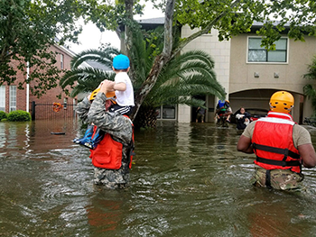 350_inline_Texas_National_Guard_Harvey.png