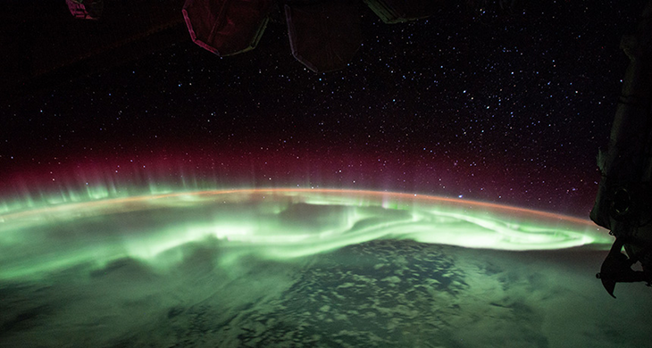 730_inline_earth_aurora.png