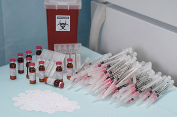 needles and vaccine