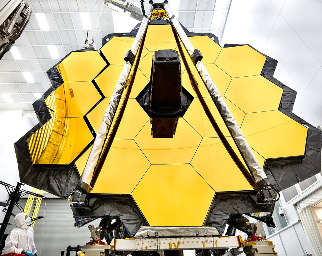 a close up photo of the mirrors on NASA'S James Webb Space Telescope